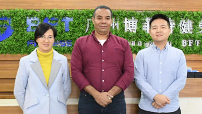 埃及客戶進(jìn)口中國博菲特品牌商用健身設(shè)備